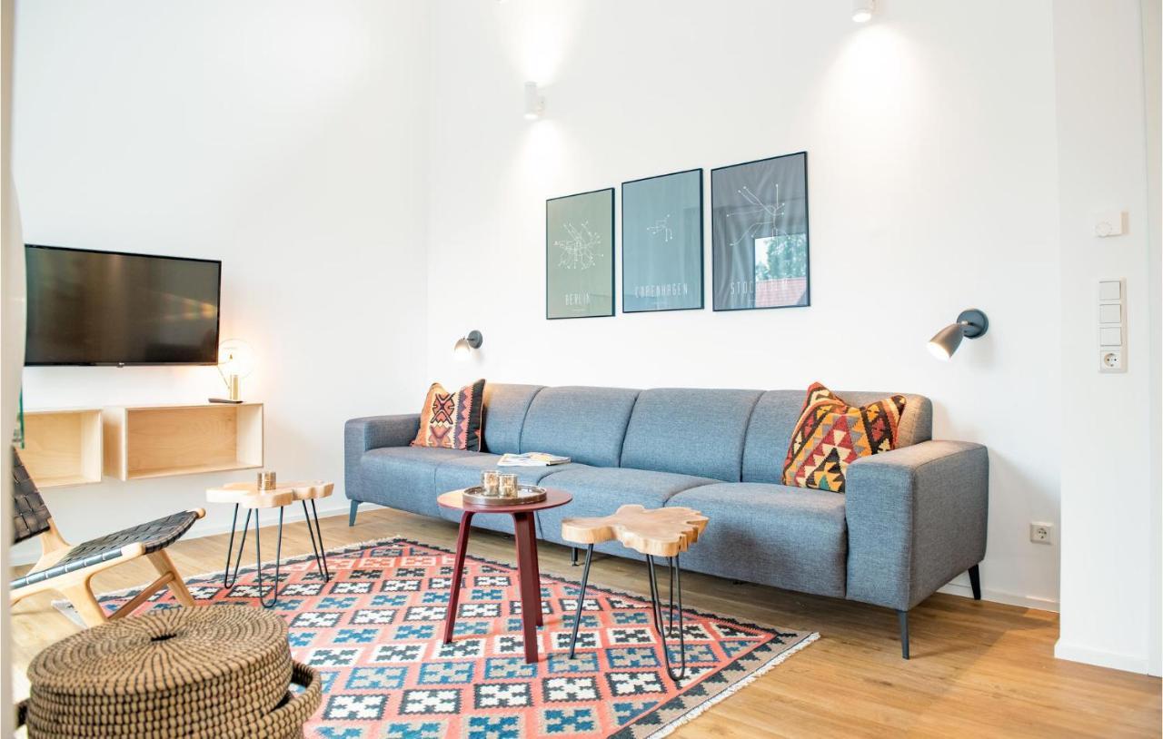 Awesome Home In Lembruch-Duemmer See With Kitchen エクステリア 写真