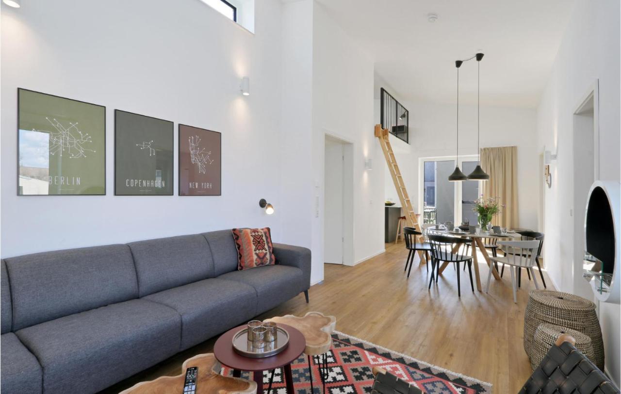 Awesome Home In Lembruch-Duemmer See With Kitchen エクステリア 写真