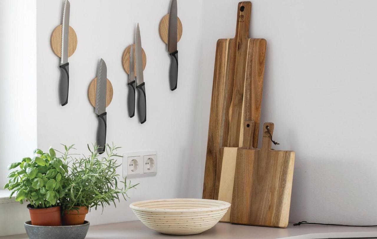 Awesome Home In Lembruch-Duemmer See With Kitchen エクステリア 写真